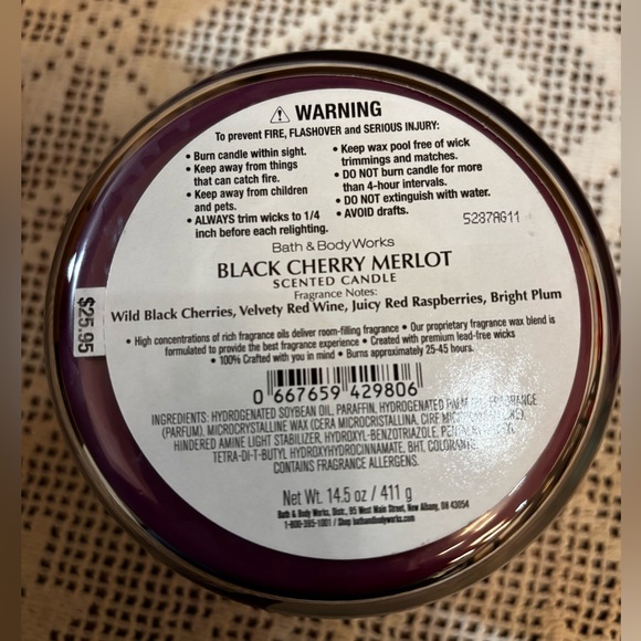 (2025) Bath & Body Works Black Cherry Merlot Candle - Purple - Picture 2 of 2
